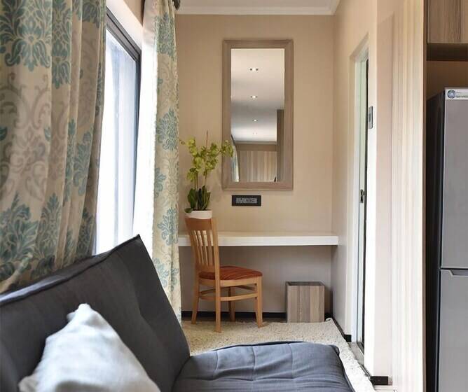 Отель Regal Inn Umhlanga Gateway