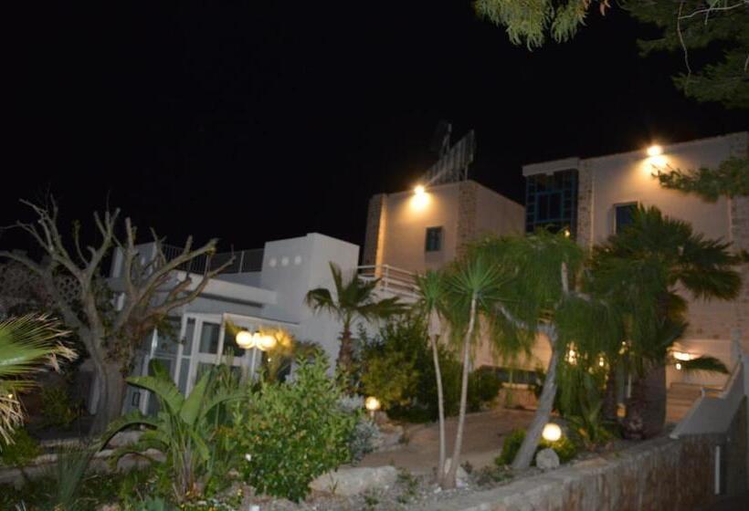 בית מלון כפרי Residence La Corvetta