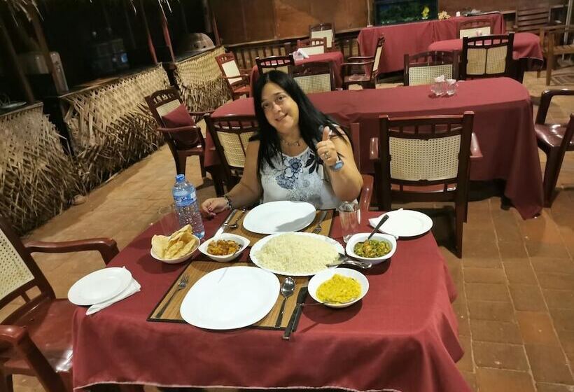 호텔 Resort Maya Beach