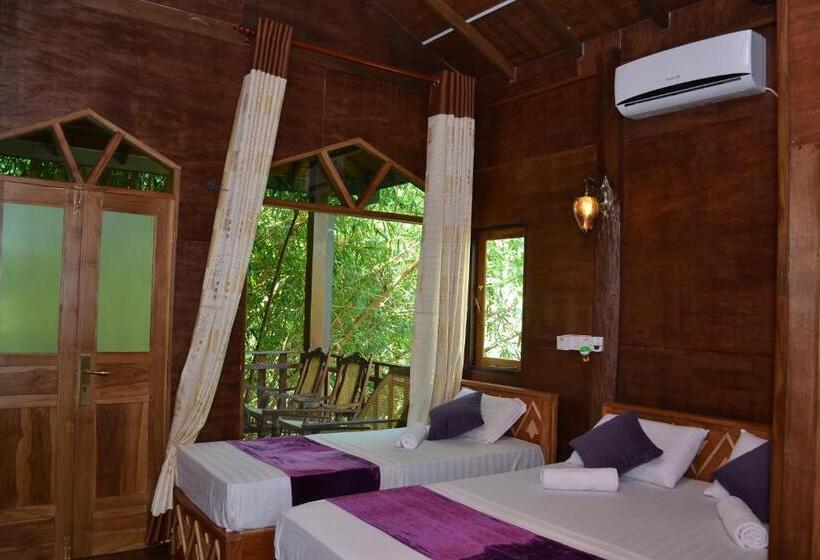 호텔 Yala River Face Inn