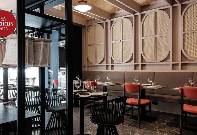 هتل Rosselli Ax Privilege