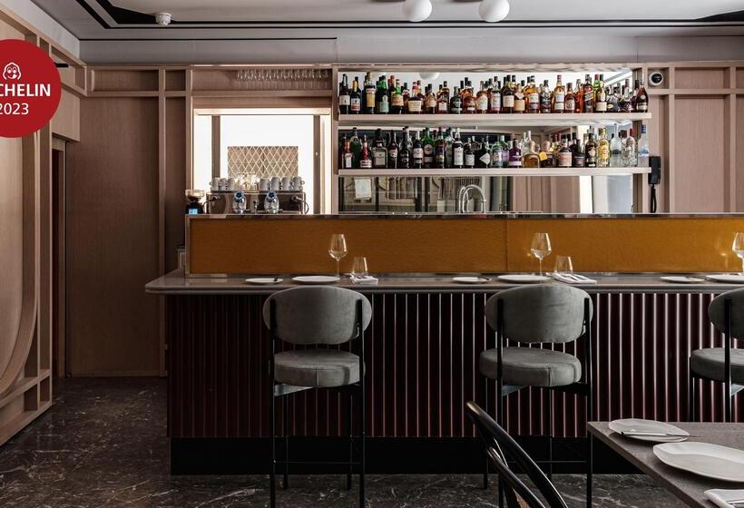 هتل Rosselli Ax Privilege