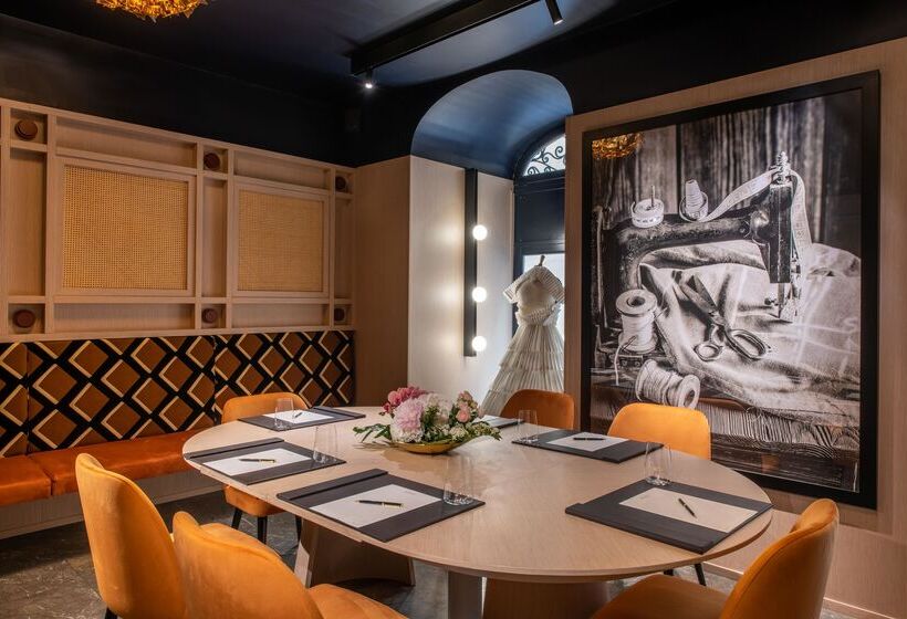 هتل Rosselli Ax Privilege