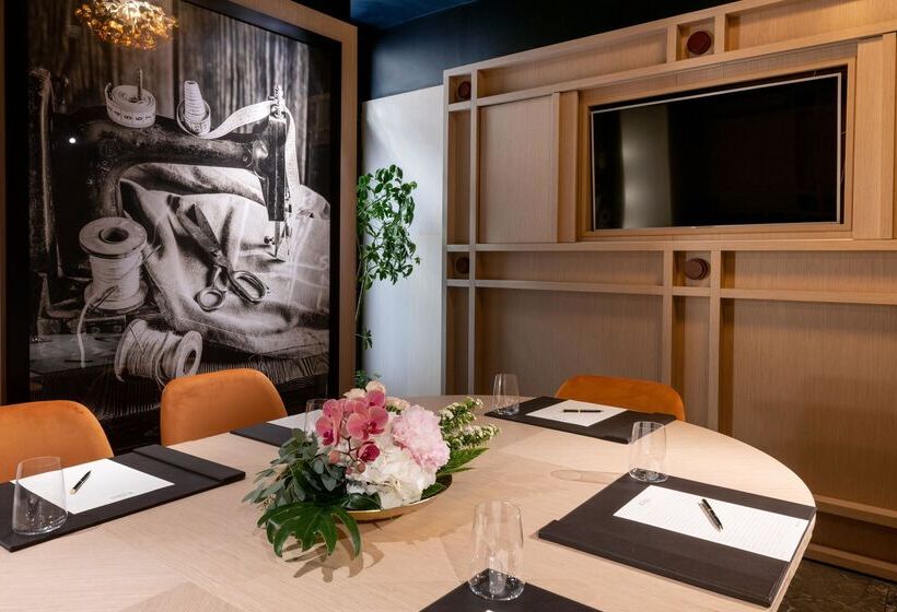 هتل Rosselli Ax Privilege