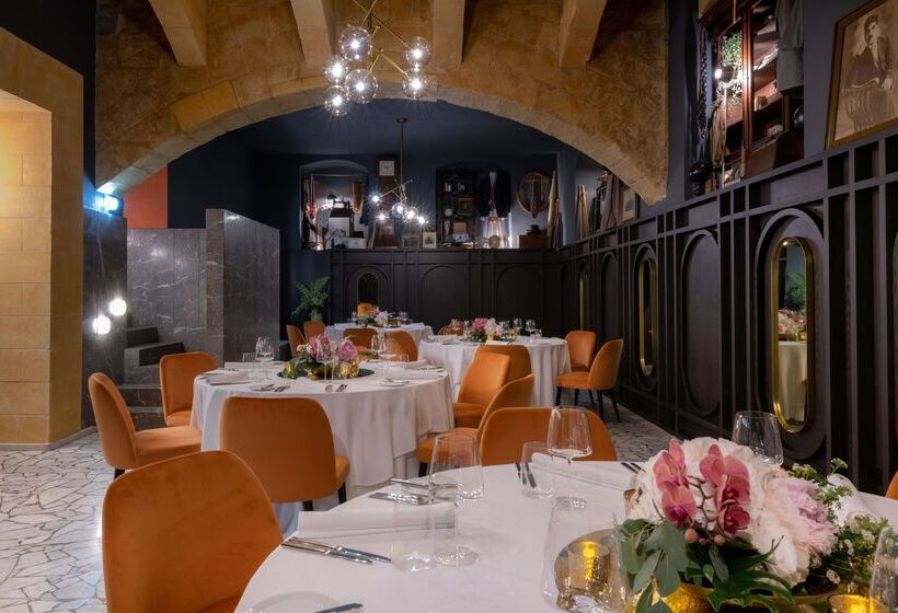 هتل Rosselli Ax Privilege