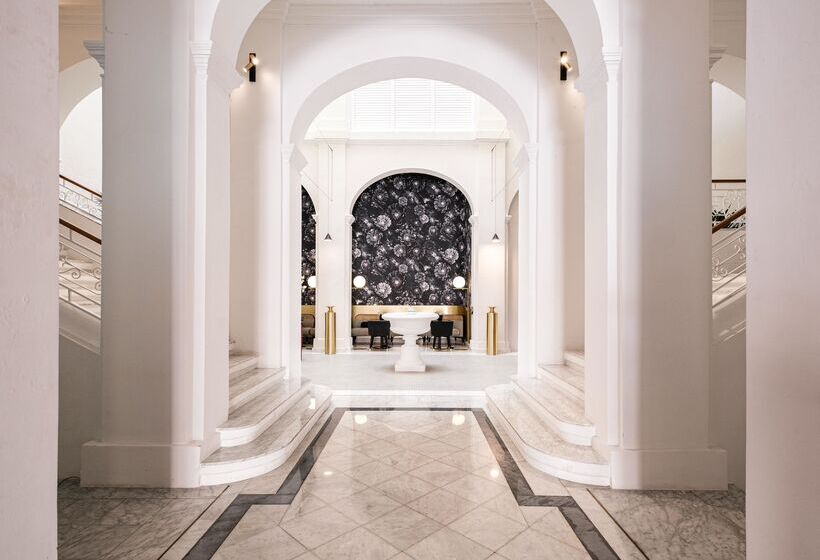 هتل Rosselli Ax Privilege