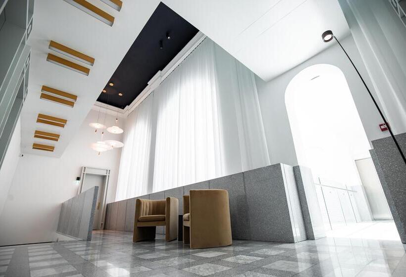 هتل Rosselli Ax Privilege