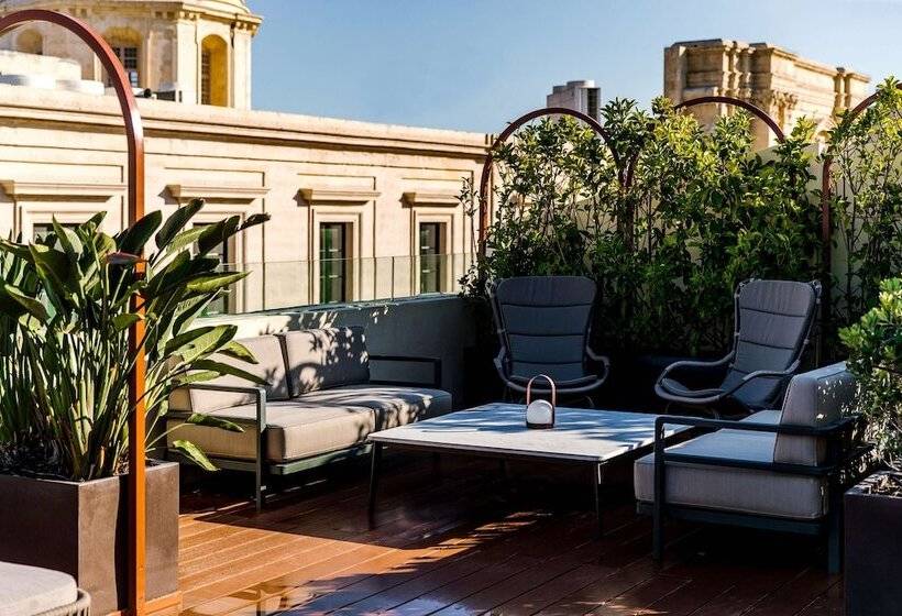 هتل Rosselli Ax Privilege