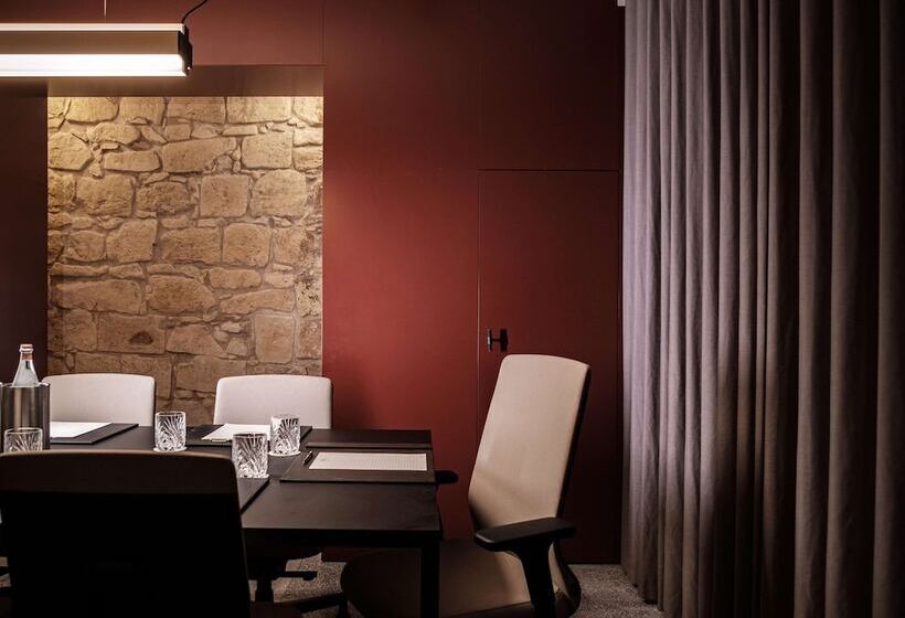 هتل Rosselli Ax Privilege