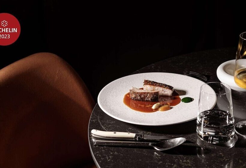 هتل Rosselli Ax Privilege