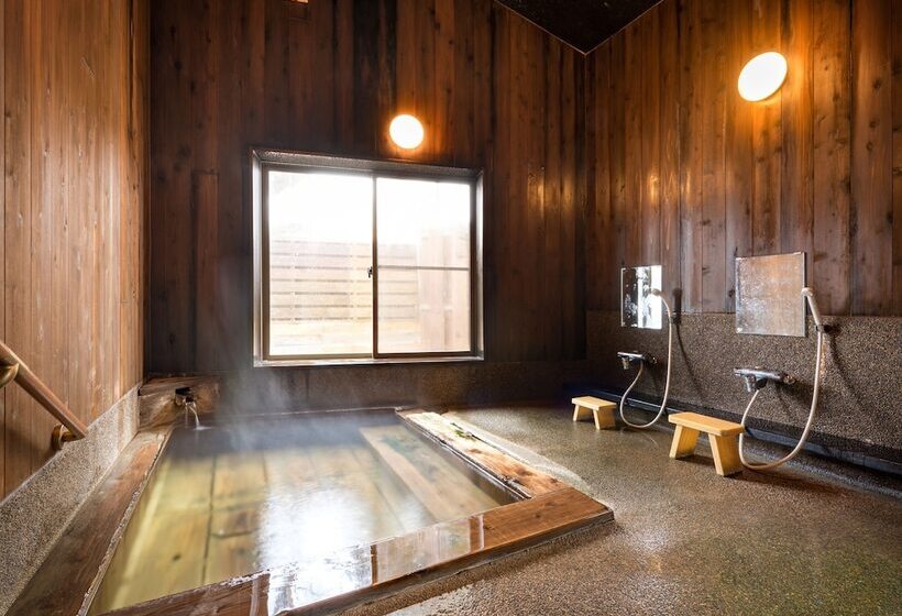 호텔 Ryokan Tarobee