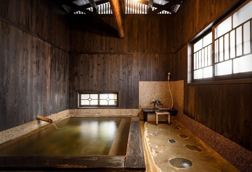 호텔 Ryokan Tarobee