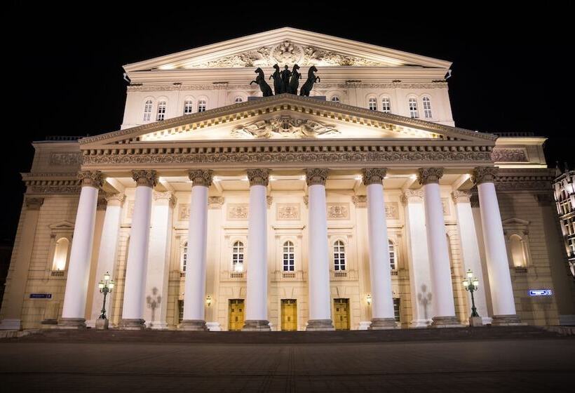 هتل Sadovnicheskaya