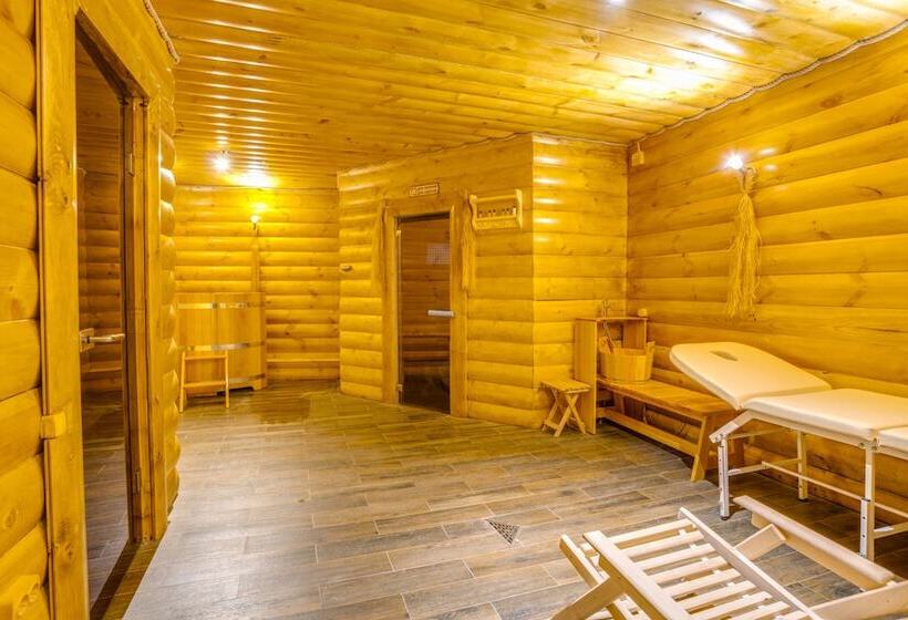 هتل Sadovnicheskaya