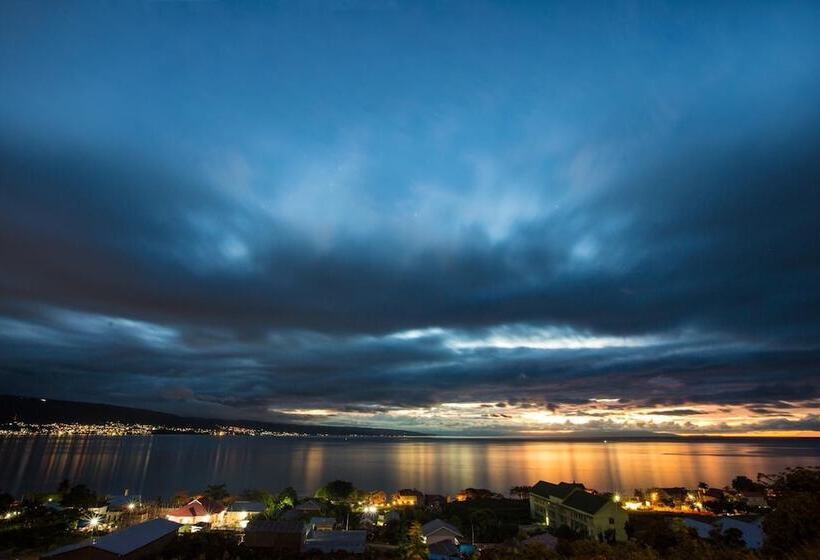 فندق Santika Luwuk   Sulawesi Tengah