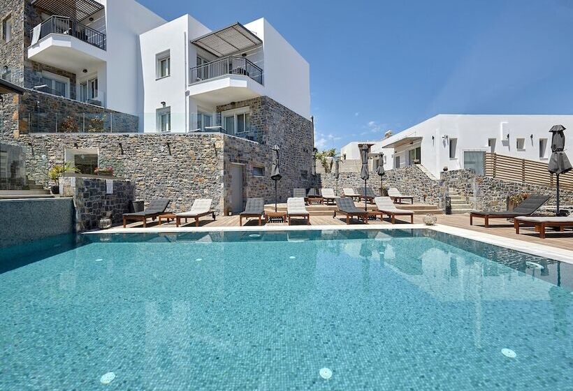 Отель Seascape Luxury Residences