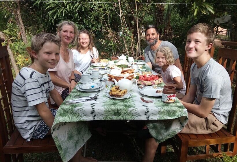 호텔 Sigiriya Rock Gate Resort
