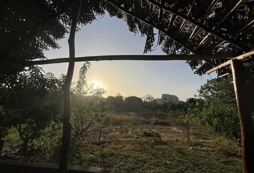 호텔 Sigiriya Rock Gate Resort