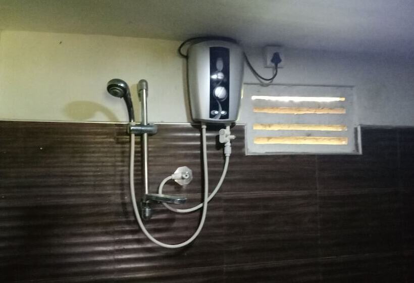 호텔 Sigiriya Rock Gate Resort