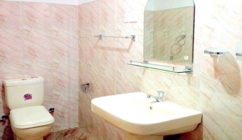 호텔 Sigiriya Rock Gate Resort