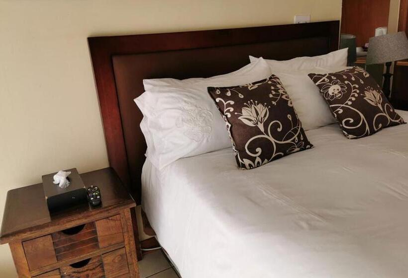 ホテル Somona Guest House