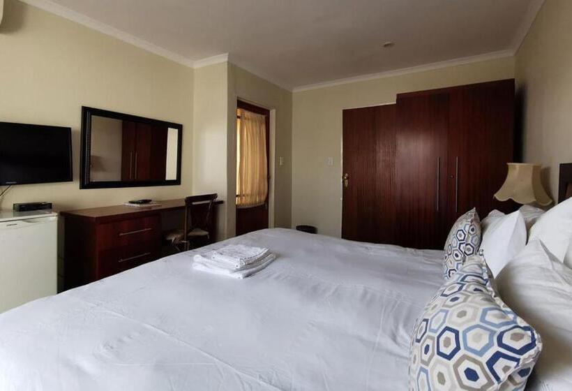 ホテル Somona Guest House