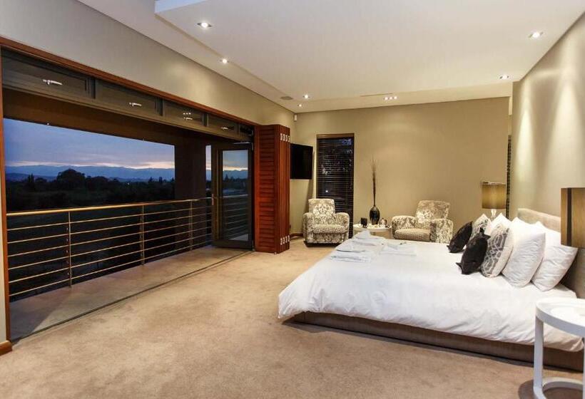 هتل Sonas Boutique