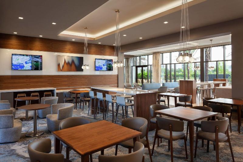 호텔 Springhill Suites By Marriott Orlando At Millenia