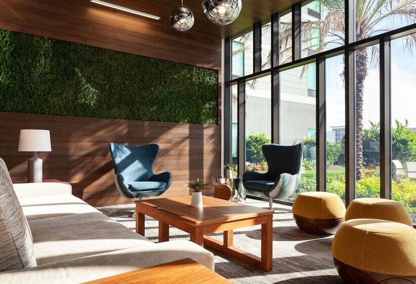 호텔 Springhill Suites By Marriott Orlando At Millenia