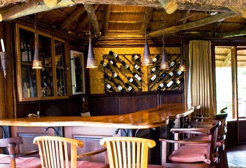 ホテル Tanamera Lodge