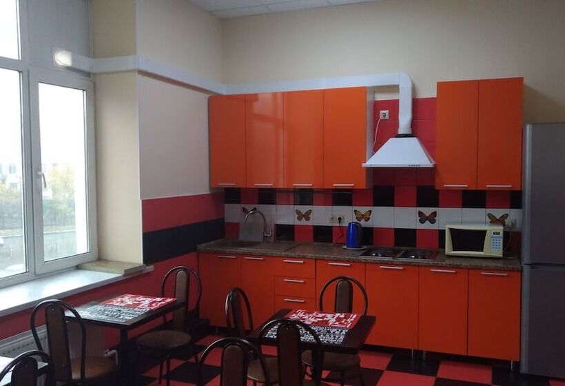 בית מלון כפרי Tarleon Mini