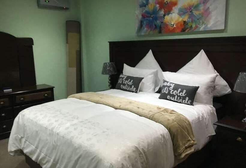 בית מלון כפרי Tassili Lodge