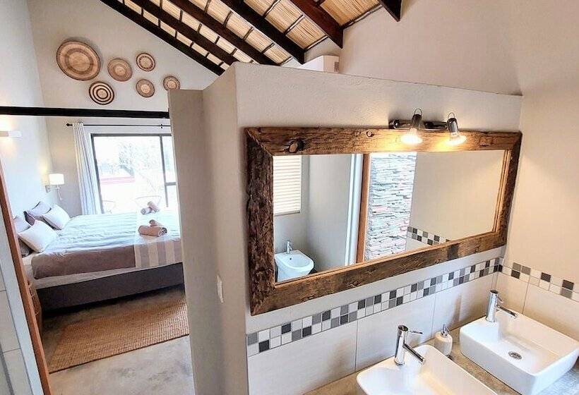 ホテル The Baobab Bush Lodge, No Self Catering