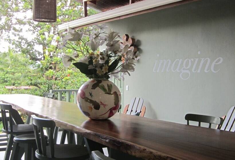 ホテル The Dutch Rooms