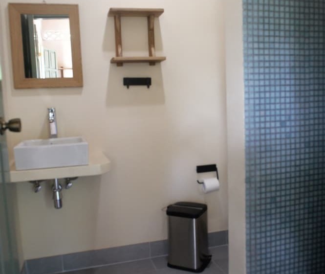 ホテル The Dutch Rooms