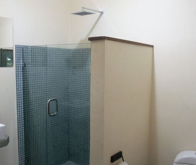 ホテル The Dutch Rooms