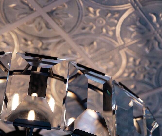 The Foundry Hotel Asheville, Curio Collection By Hilton