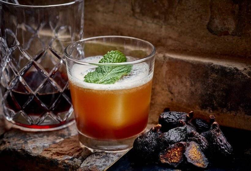 The Foundry Hotel Asheville, Curio Collection By Hilton