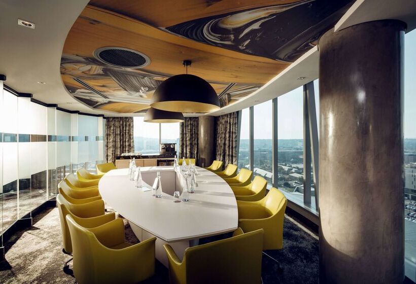 The Maslow Hotel, Time Square