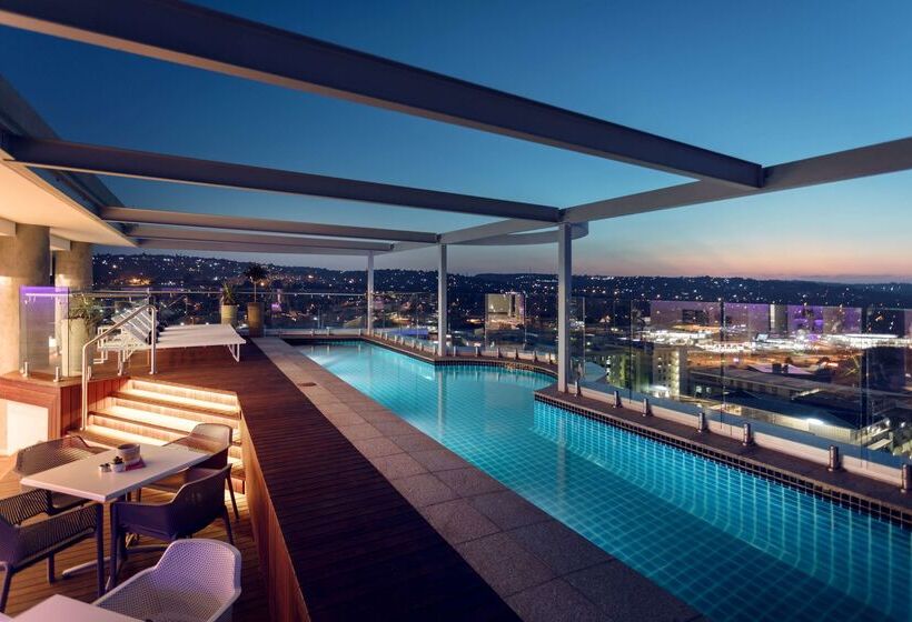 The Maslow Hotel, Time Square