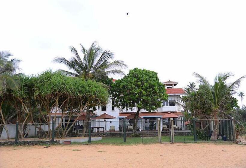 酒店 The Sand Castle