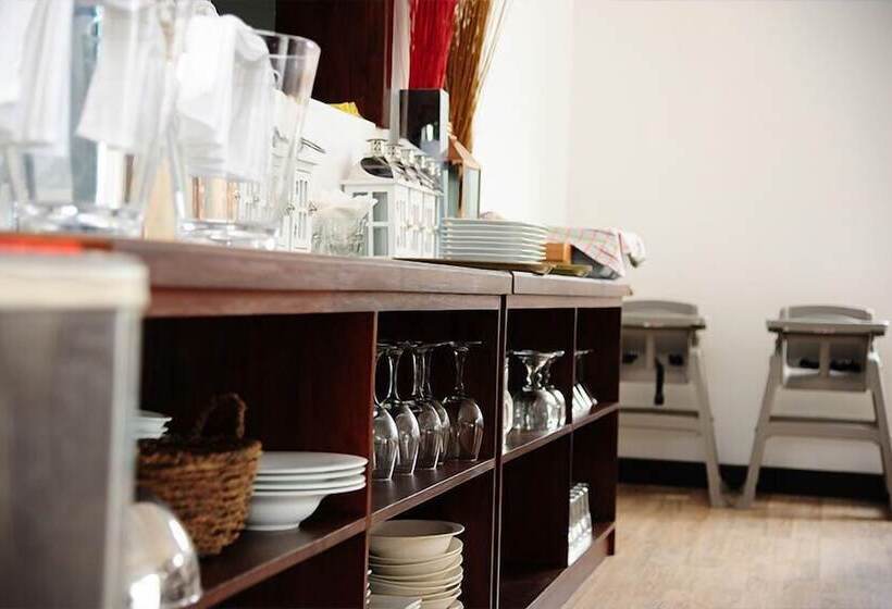 酒店 The Sand Castle