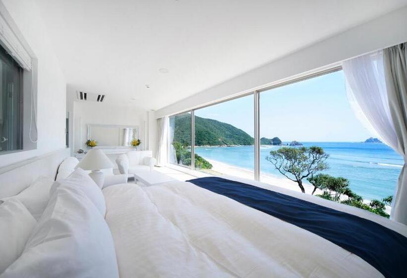 בית מלון כפרי The Scene