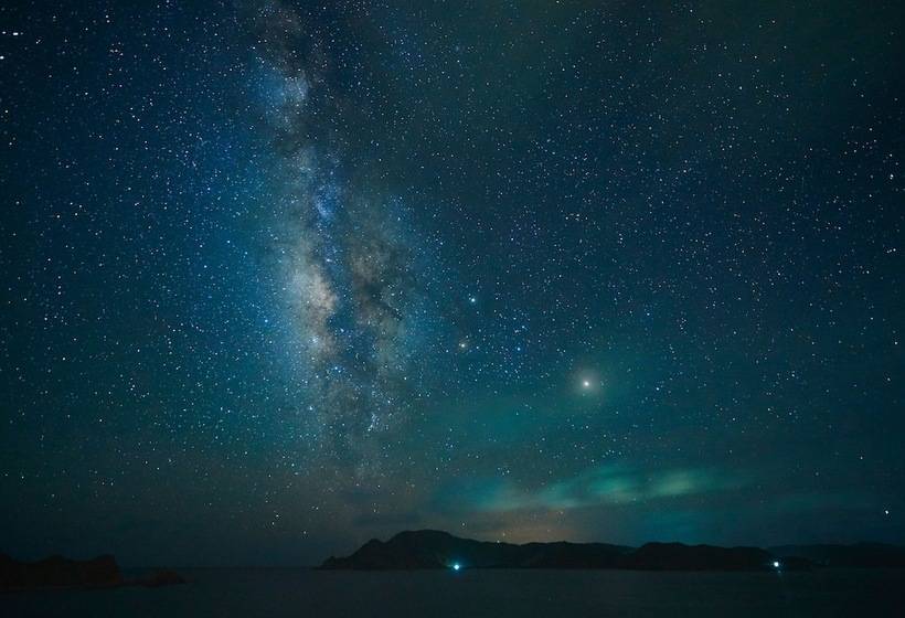 בית מלון כפרי The Scene