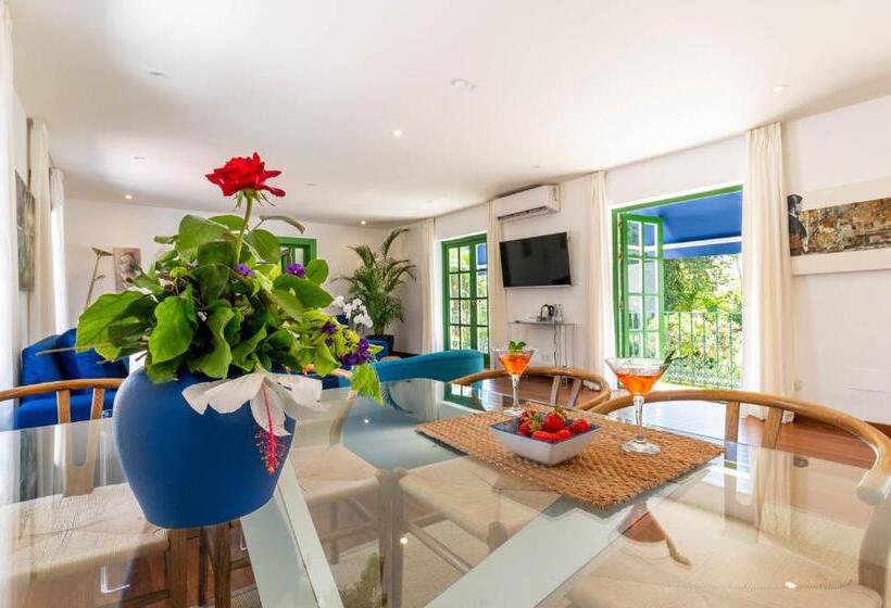 ホテル The Touch Puerto Banús