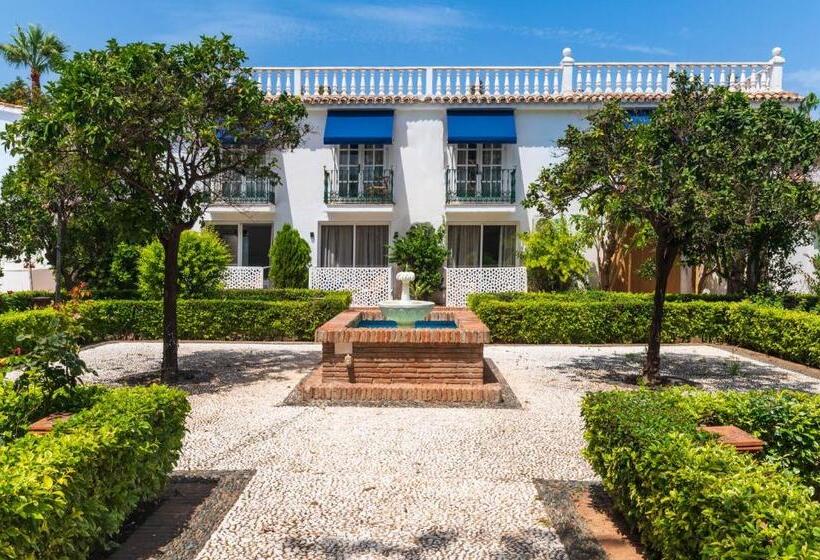 Отель The Touch Puerto Banús