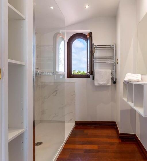 ホテル The Touch Puerto Banús