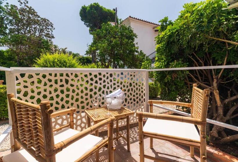 ホテル The Touch Puerto Banús