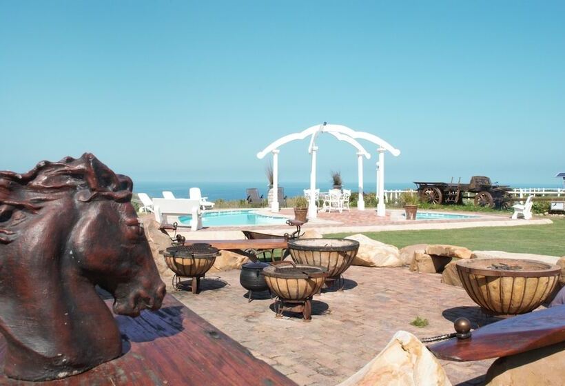 هتل Tniqua Stable Inn