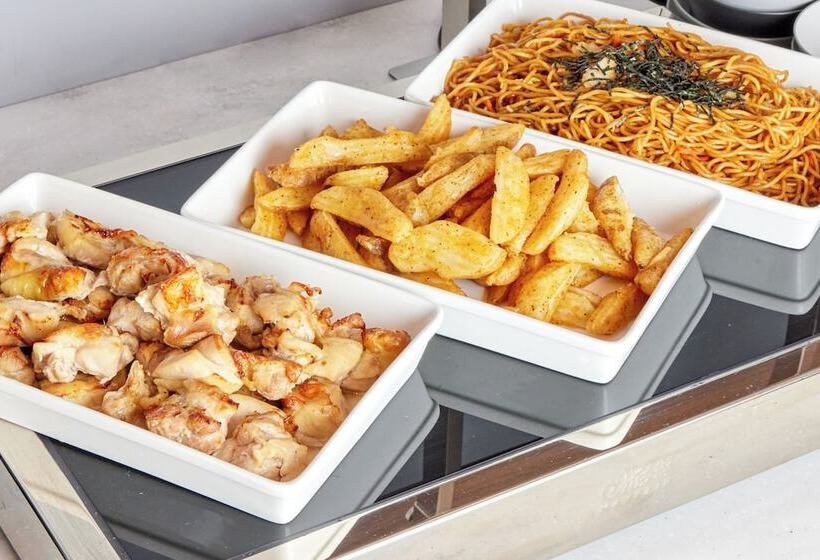 ホテル Travelodge Nagoya Sakae